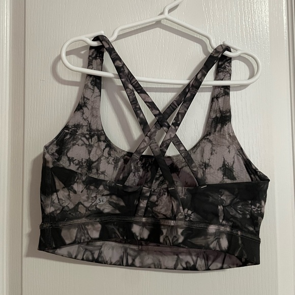 Lululemon padded sports bra. Size 4. Mauve design on a graphite grey. - Picture 3 of 3